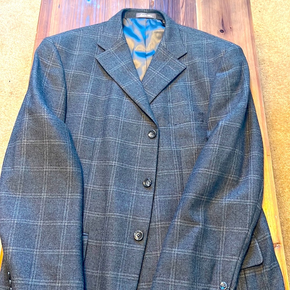 A very nice suit coat.